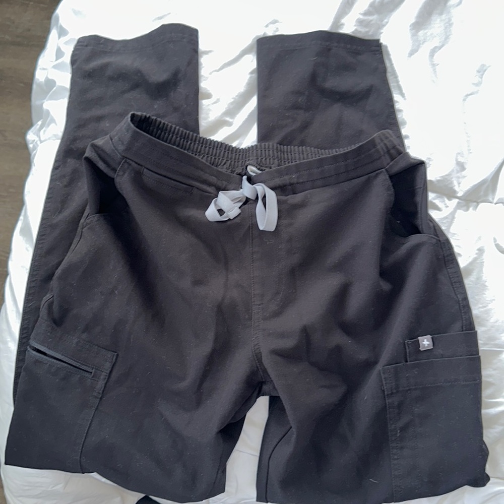 Figs black scrubs pants